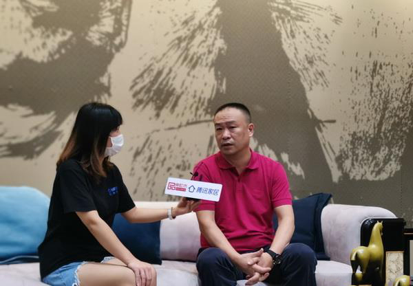 恒达木业董事长陈国良接受腾讯家居红木频道专访